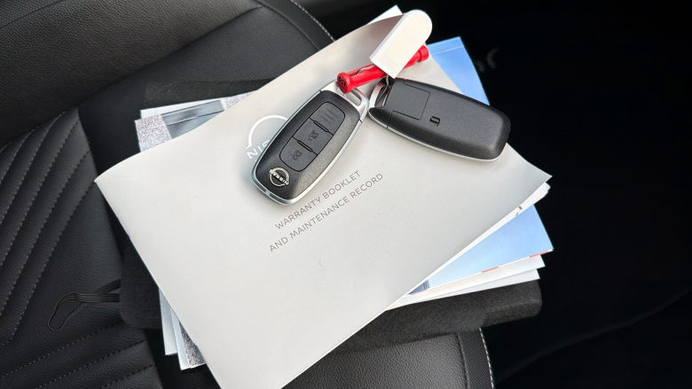 Nissan Juke 1.0 DiG-T Tekna 5dr DCT Petrol Hatchback